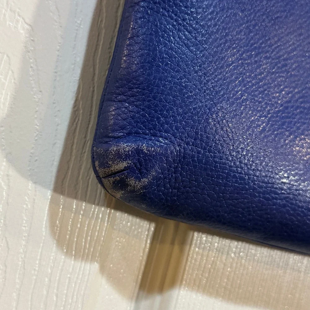 Coach Blue Pebbled Leather Crossbody Bag‎ Silver Logo Zip Top Messenger